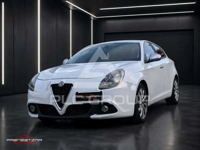 2016 Alfa Romeo Giulia