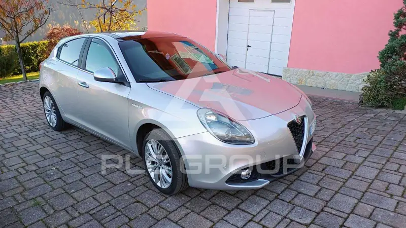2016 Alfa Romeo Giulia
