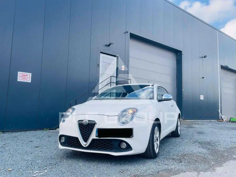 2016 Alfa Romeo Mito