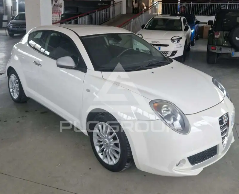 2016 Alfa Romeo Mito