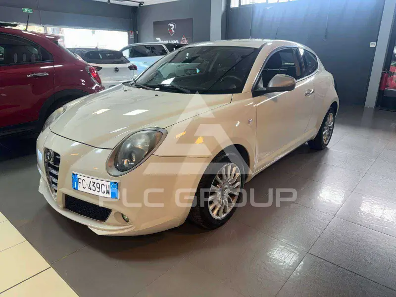 2016 Alfa Romeo Mito