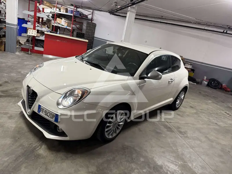 2016 Alfa Romeo Mito