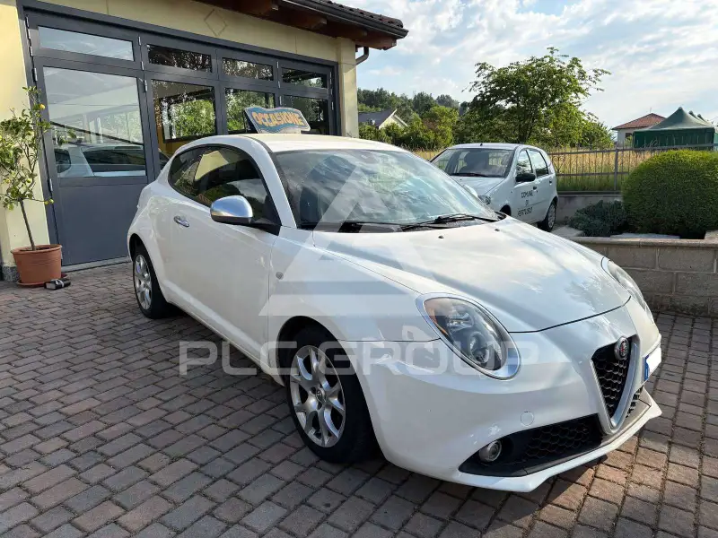 2016 Alfa Romeo Mito