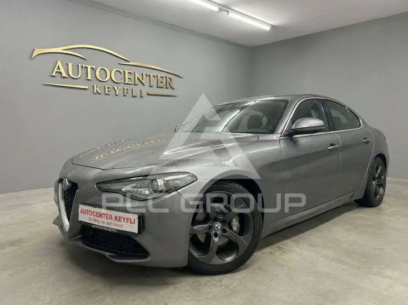 2016 Alfa Romeo Giulia