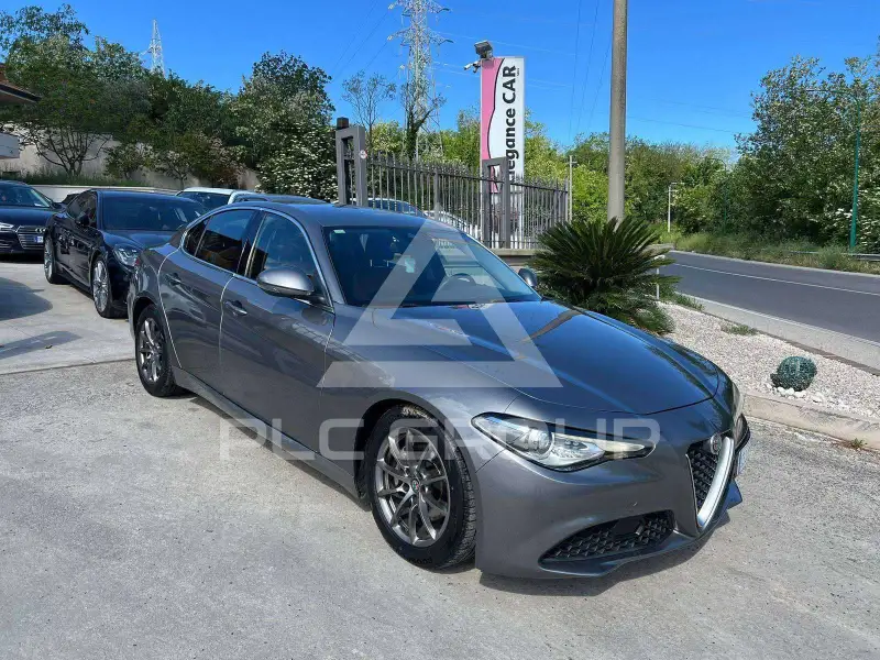 2016 Alfa Romeo Giulia