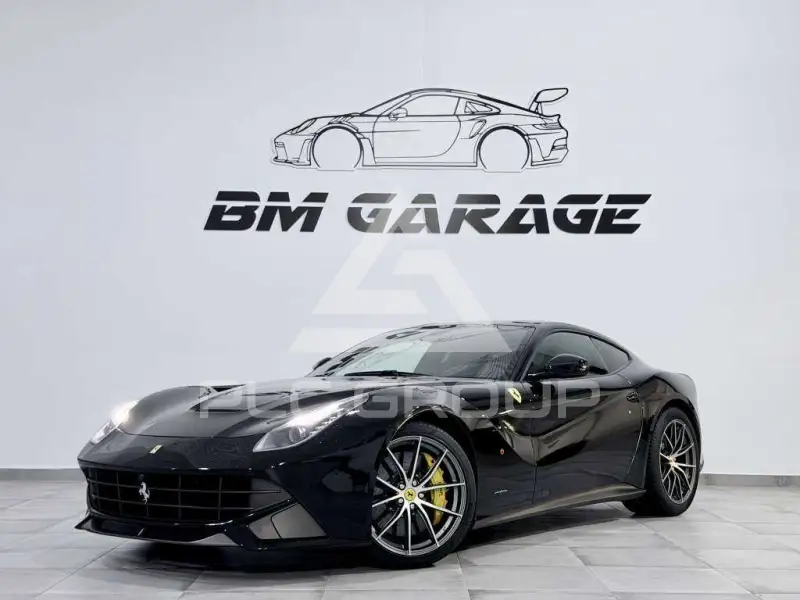 2016 Ferrari F12