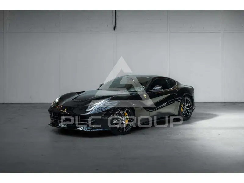 2016 Ferrari F12