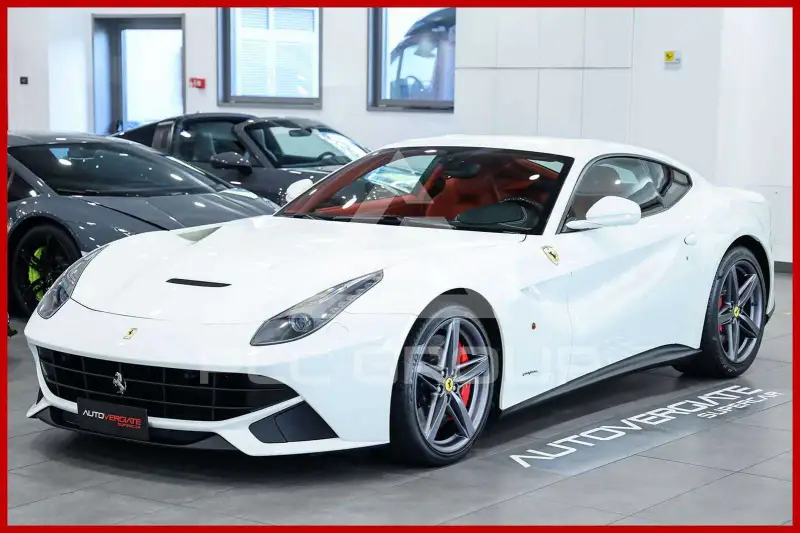 2016 Ferrari F12