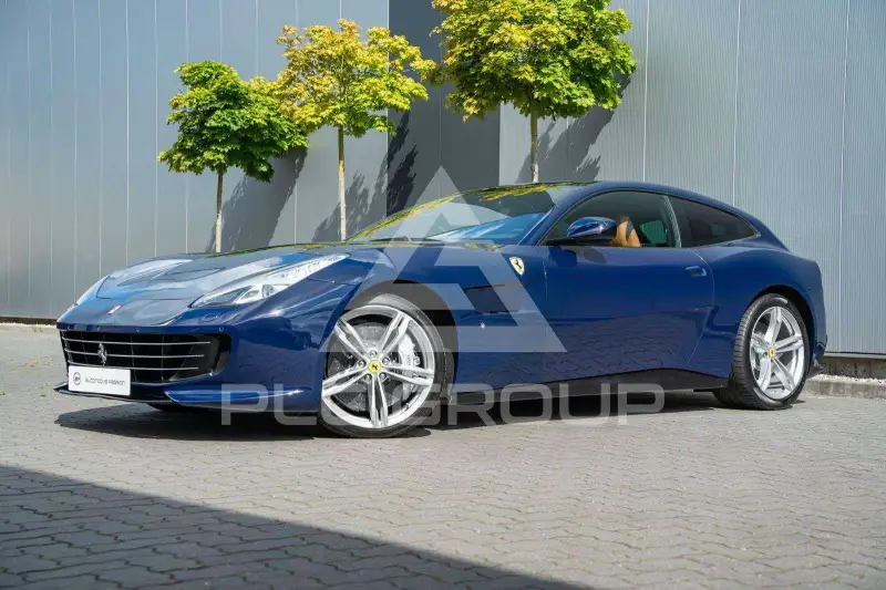 2016 Ferrari GTC4