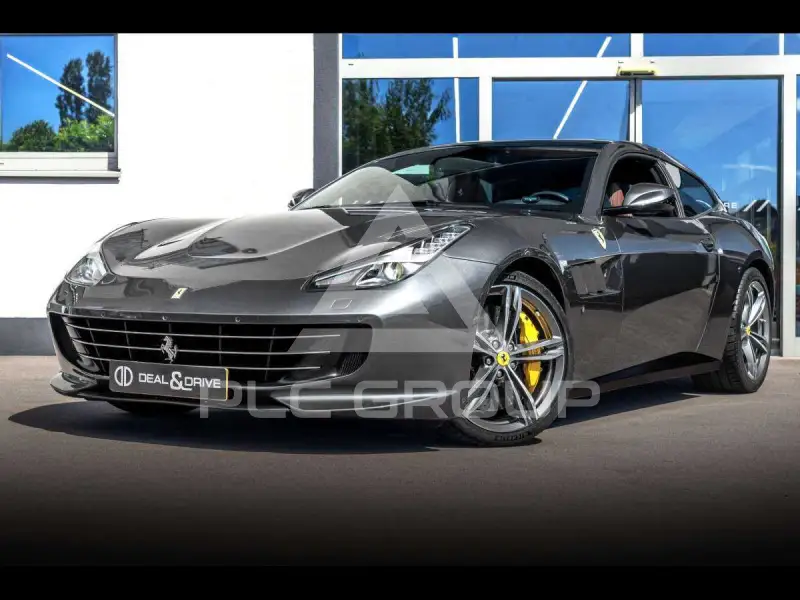 2016 Ferrari GTC4