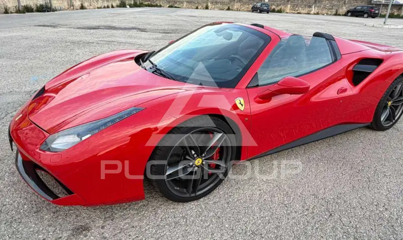 2016 Ferrari 488
