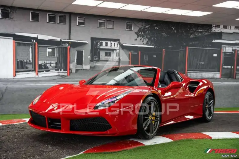2016 Ferrari 488