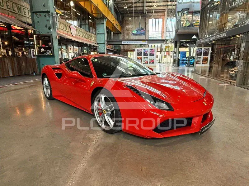 2016 Ferrari 488