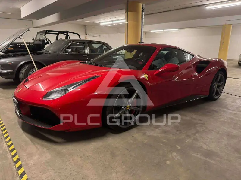 2016 Ferrari 488