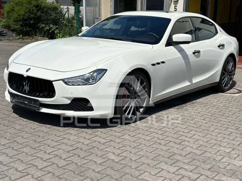 2016 Maserati GHIBLI