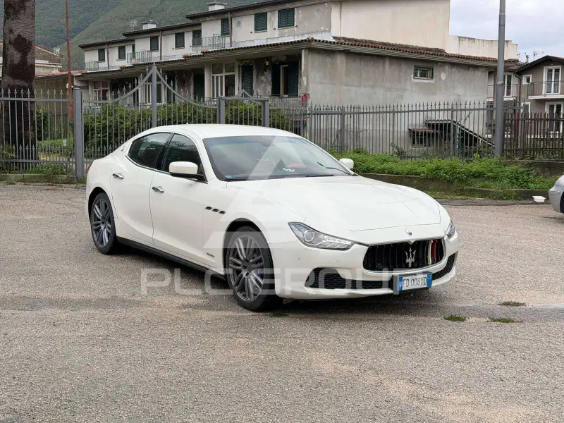 2016 Maserati GHIBLI