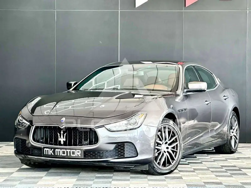 2016 Maserati GHIBLI