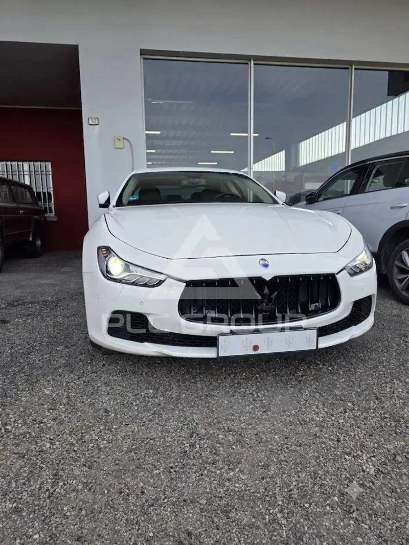 2016 Maserati GHIBLI