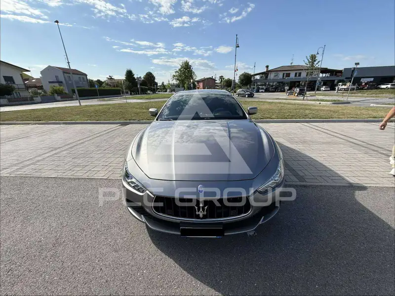 2016 Maserati GHIBLI