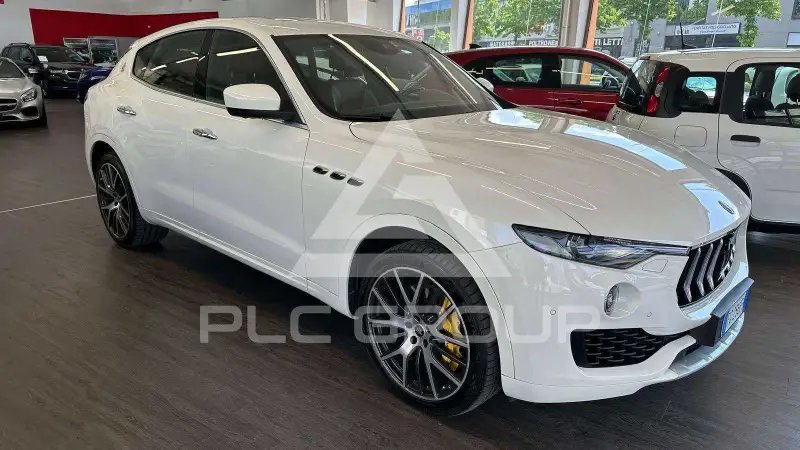 2016 Maserati LEVANTE