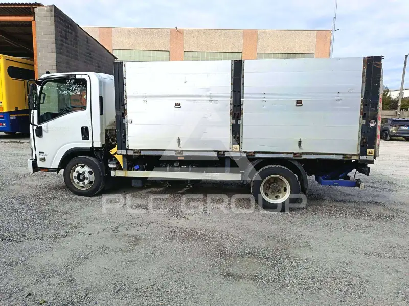 2016 Isuzu Other