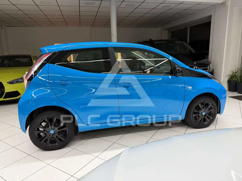2016 Toyota AYGO