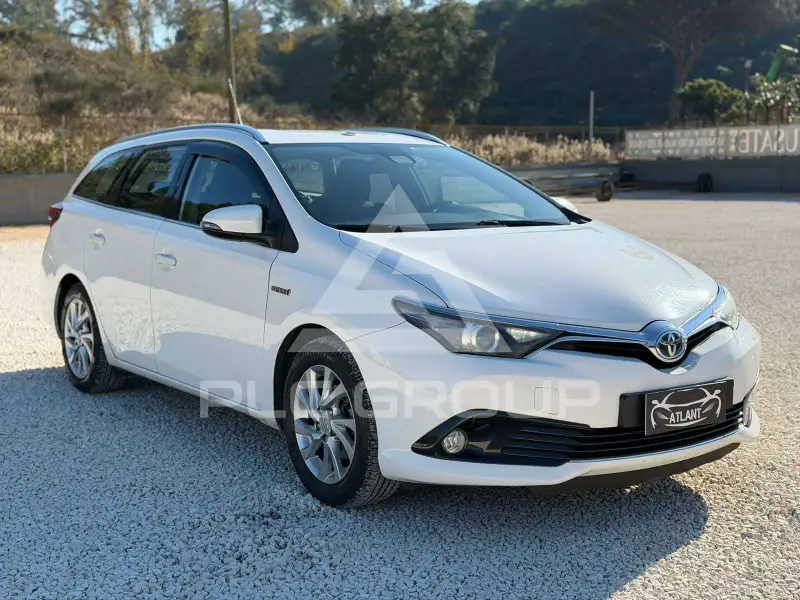2016 Toyota AURIS