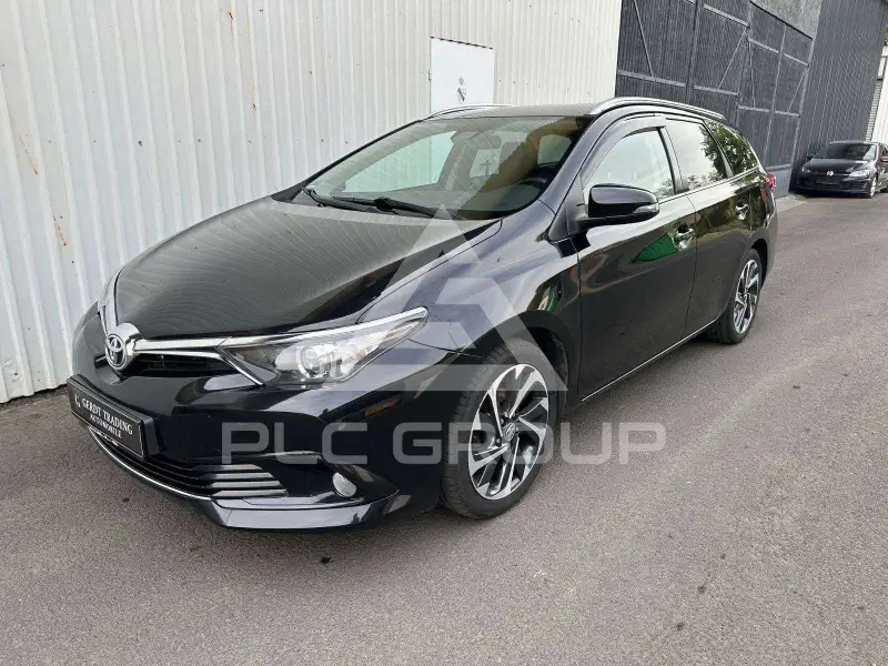 2016 Toyota AURIS