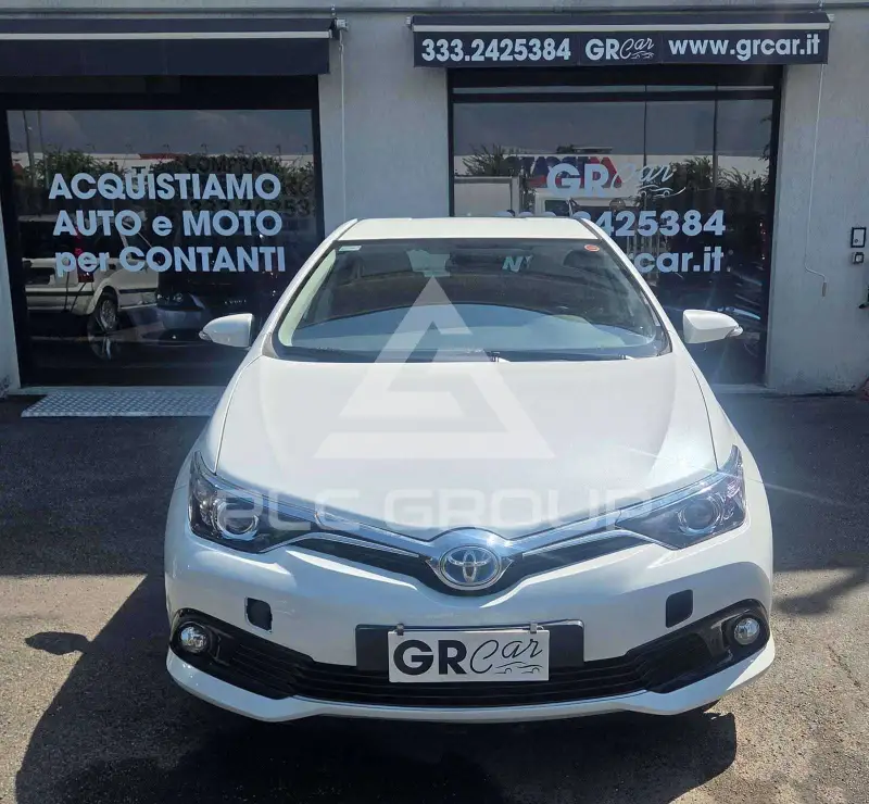 2016 Toyota AURIS