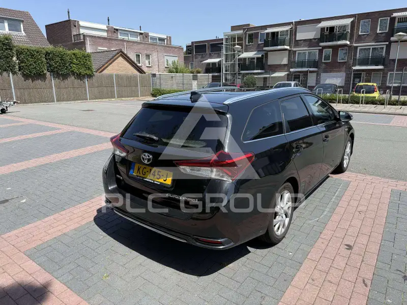 2016 Toyota AURIS