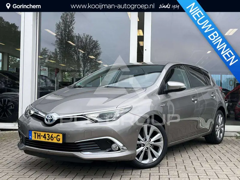 2016 Toyota AURIS