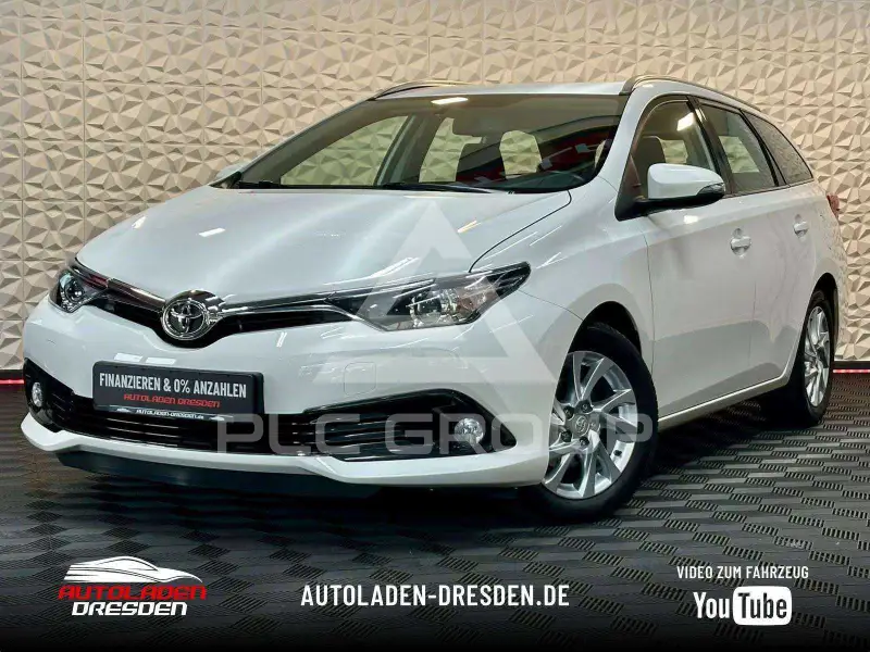 2016 Toyota AURIS