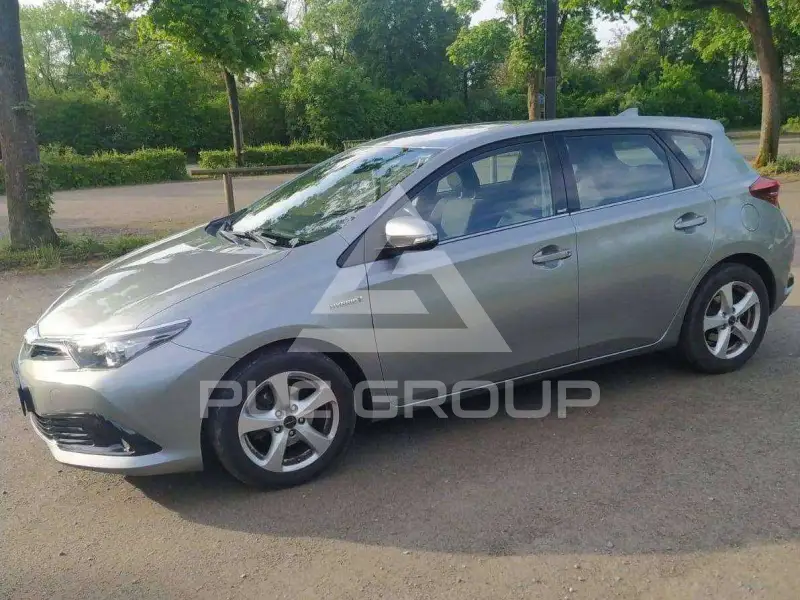 2016 Toyota AURIS