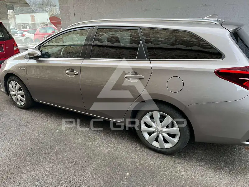 2016 Toyota AURIS
