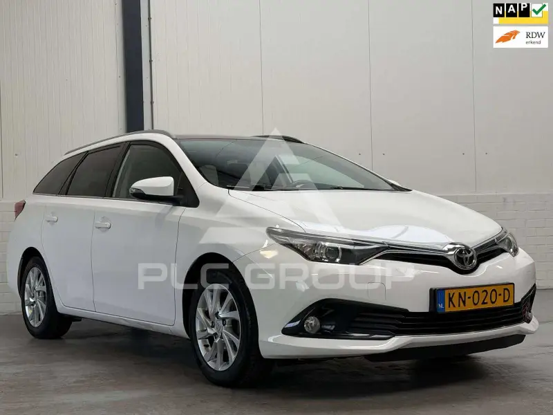 2016 Toyota AURIS