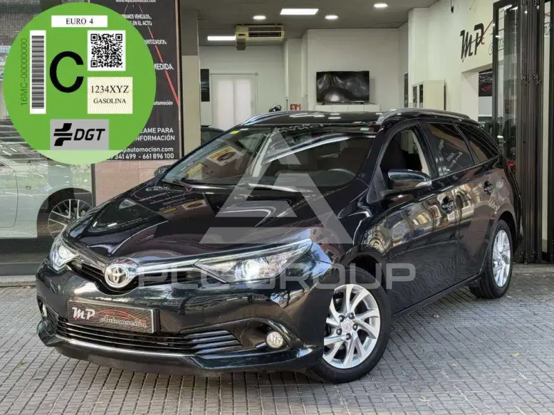 2016 Toyota AURIS