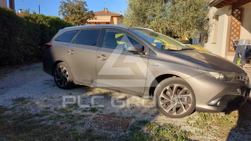 2016 Toyota AURIS