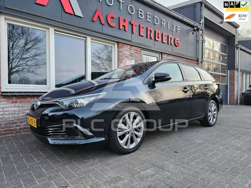 2016 Toyota AURIS