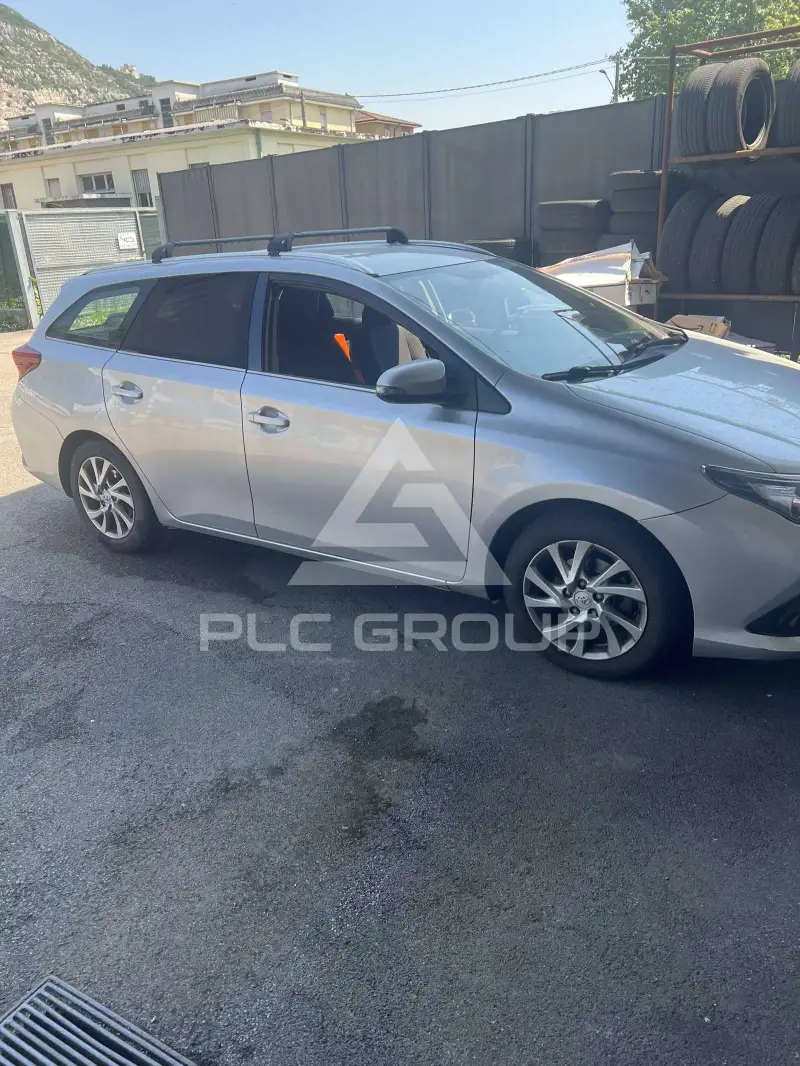 2016 Toyota AURIS