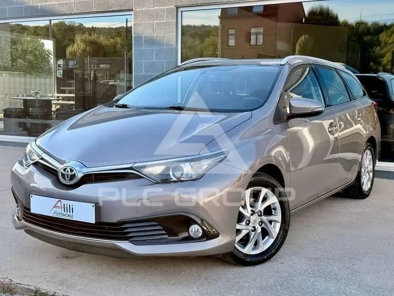 2016 Toyota AURIS