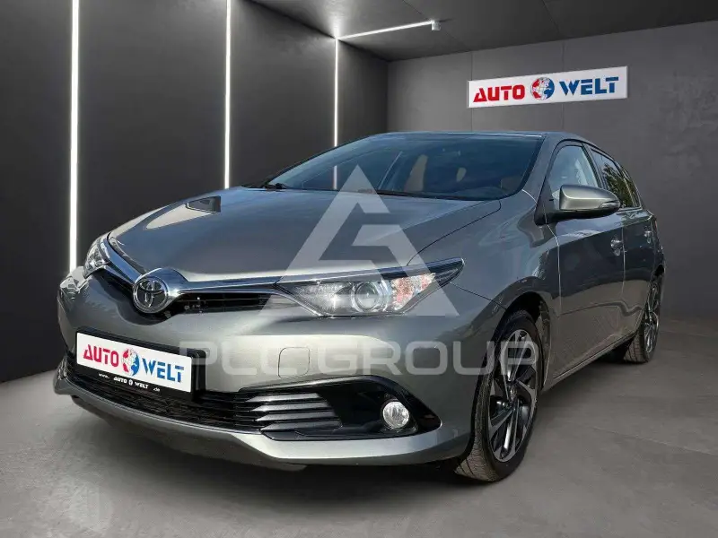 2016 Toyota AURIS