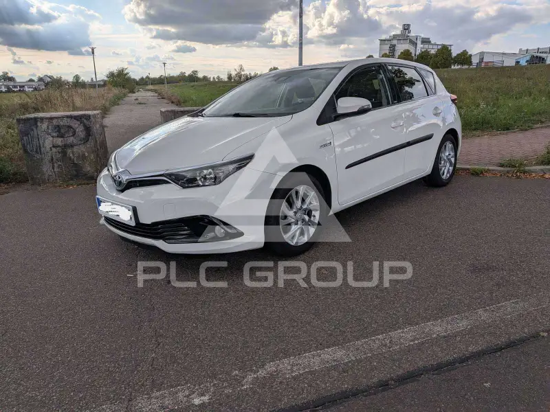 2016 Toyota AURIS