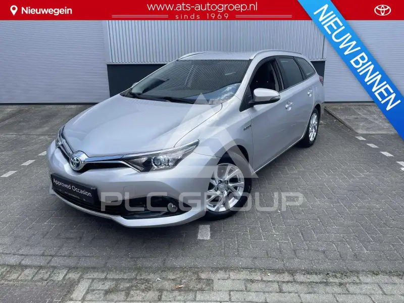 2016 Toyota AURIS