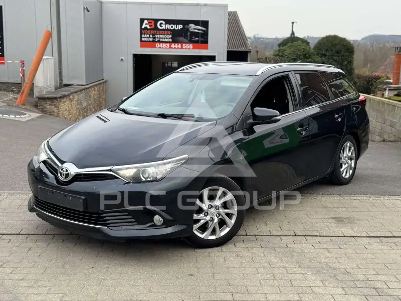 2016 Toyota AURIS