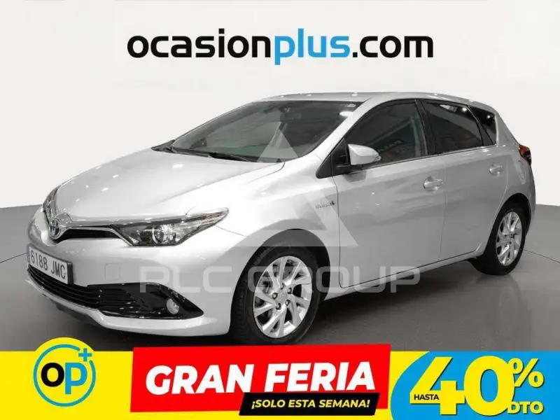 2016 Toyota AURIS