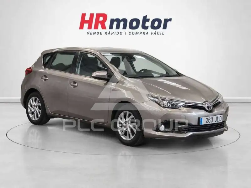 2016 Toyota AURIS