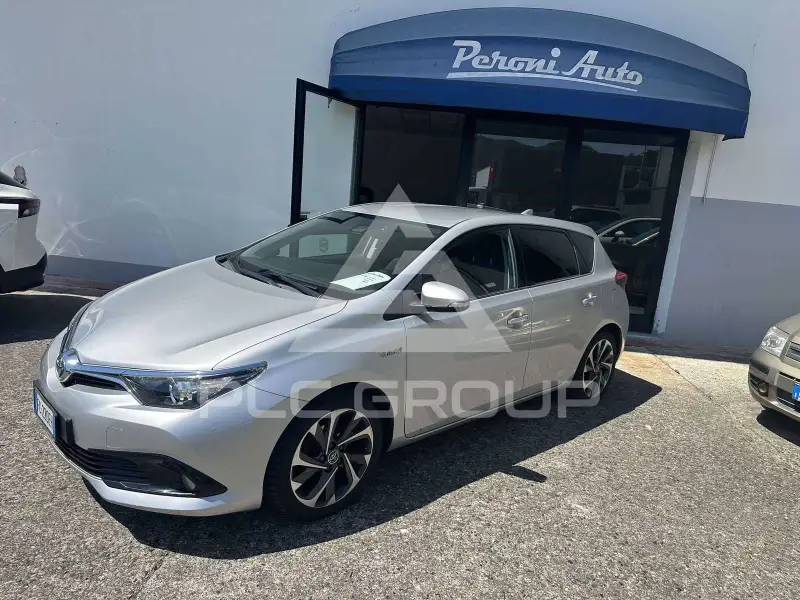 2016 Toyota AURIS