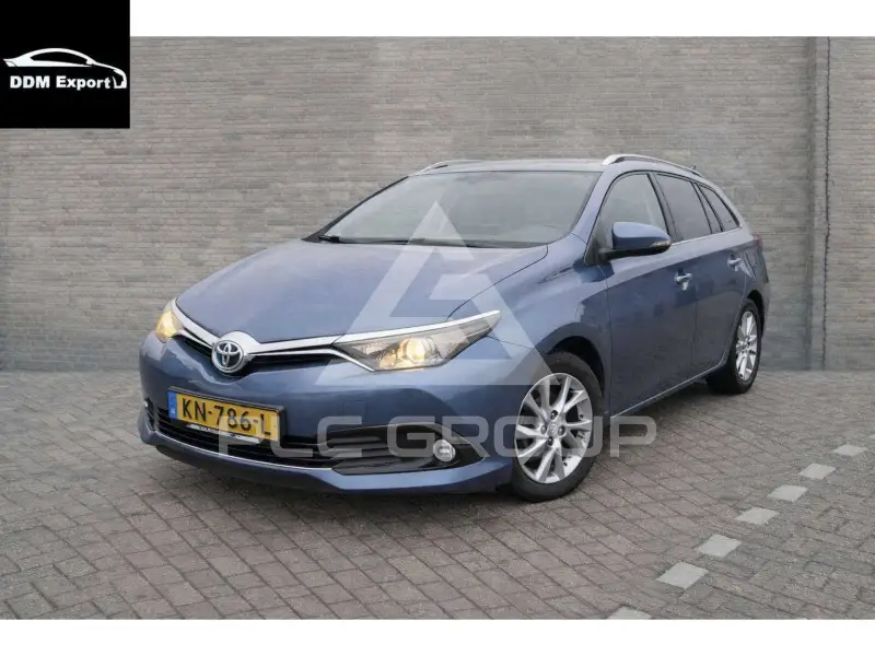 2016 Toyota AURIS