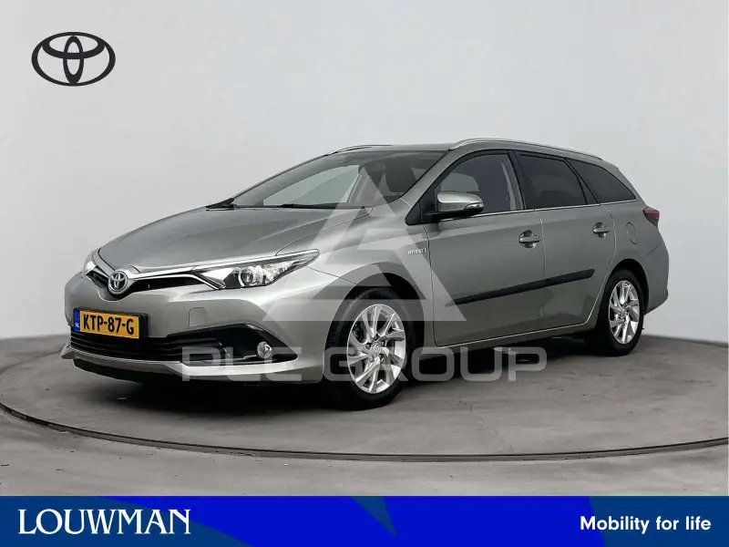 2016 Toyota AURIS