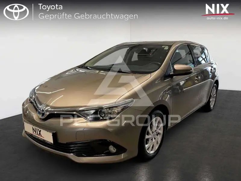 2016 Toyota AURIS